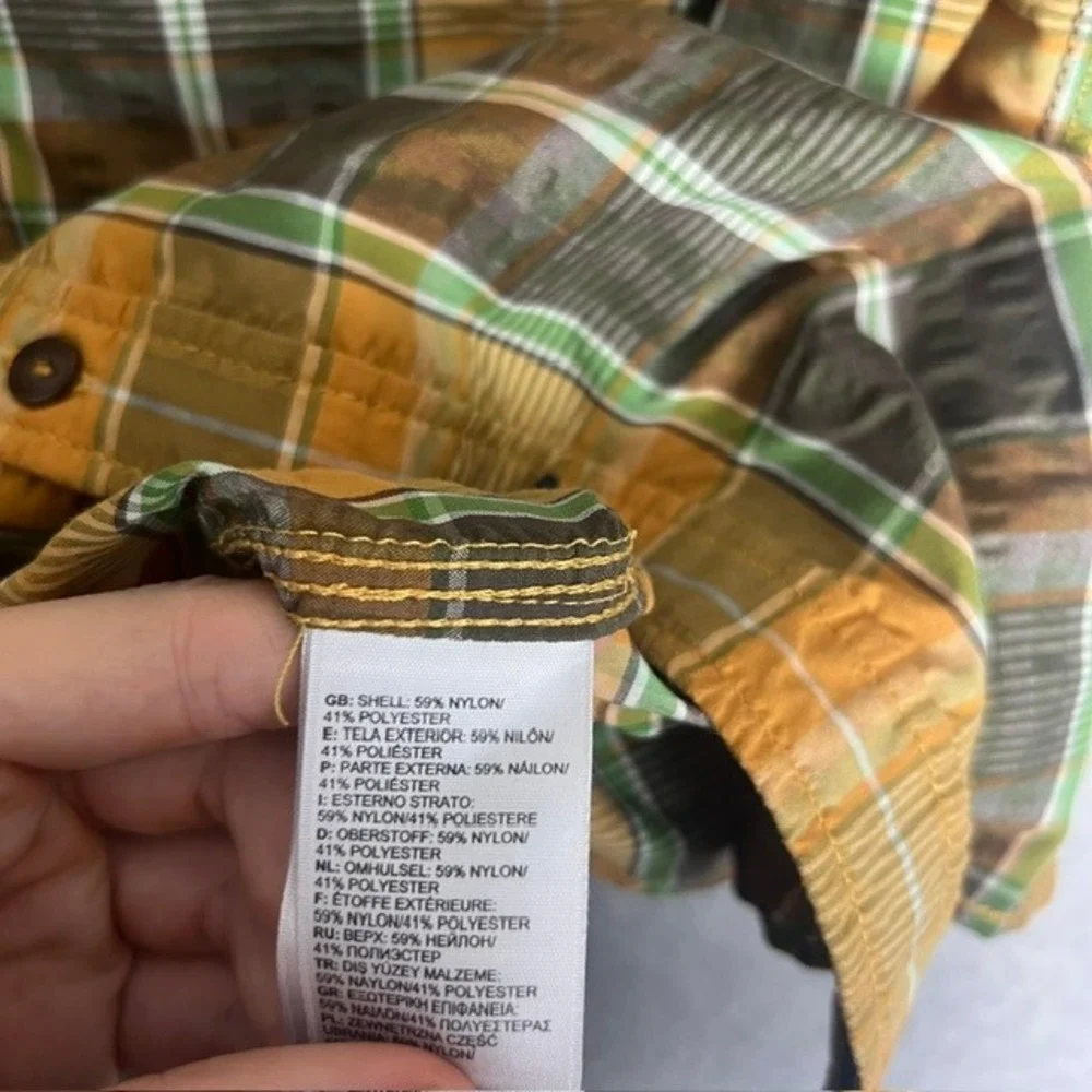 The North Face Men's Plaid Button Up‎ Short Sleeve Shirt with Pocket Size Large